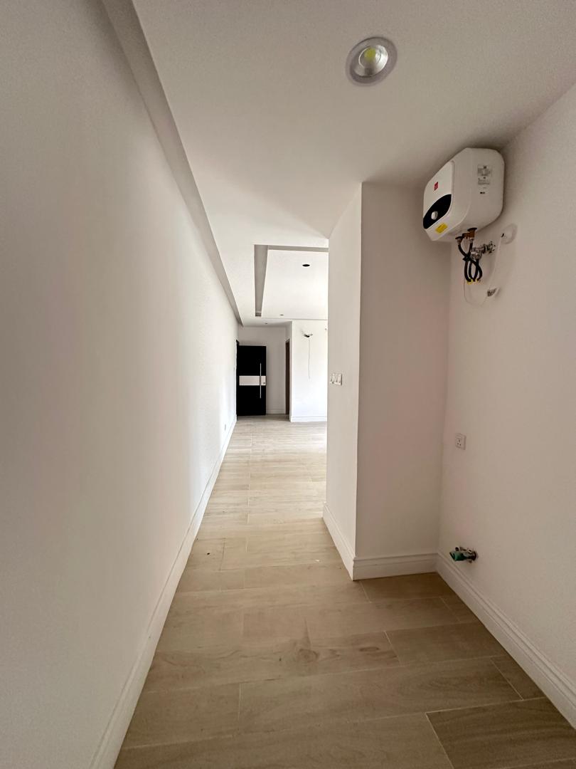 BRAND NEW 1 BED APARTMENT