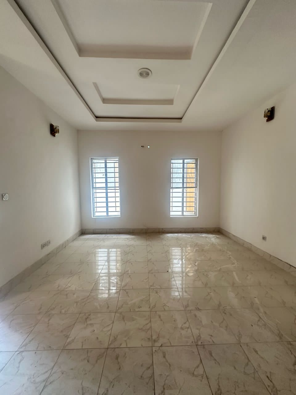 4 BED TERRACE DUPLEX 