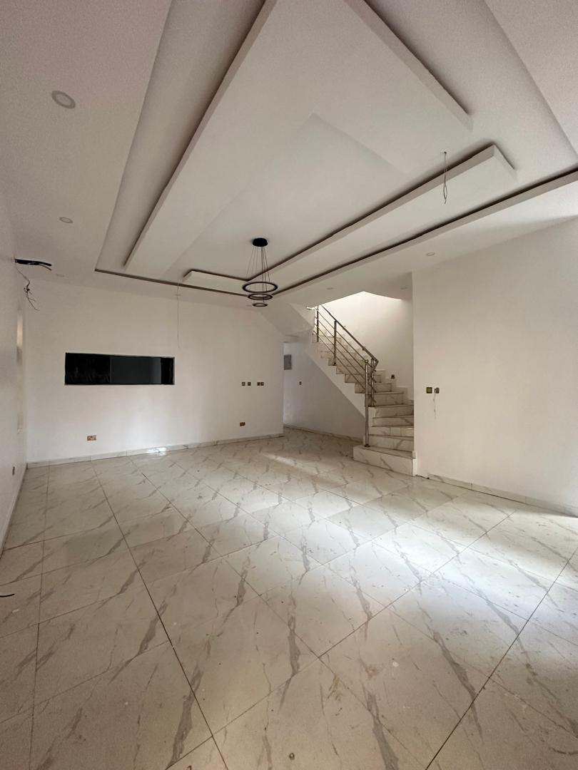  4 BEDROOM DETACHED