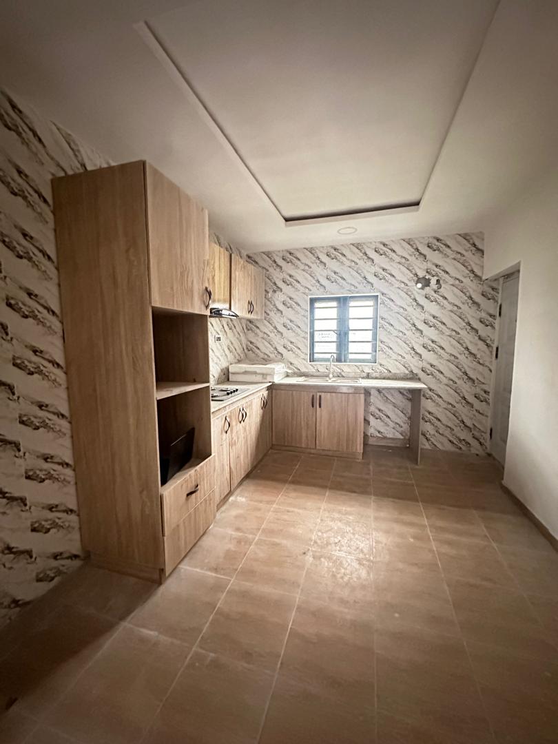 3 BEDROOM APARTMENT 