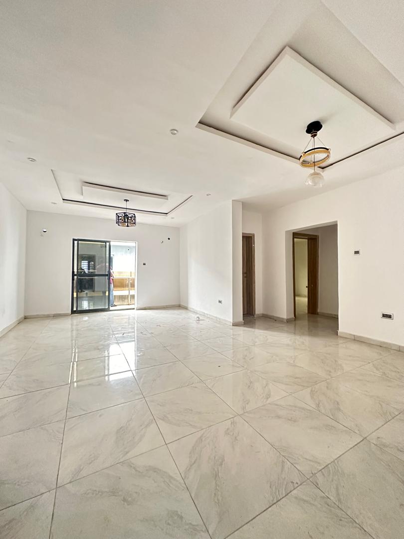 3 BEDROOM APARTMENT 