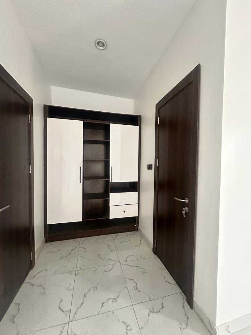 5 BEDROOM FULLY DETACHED DUPLEX FOR SALE 