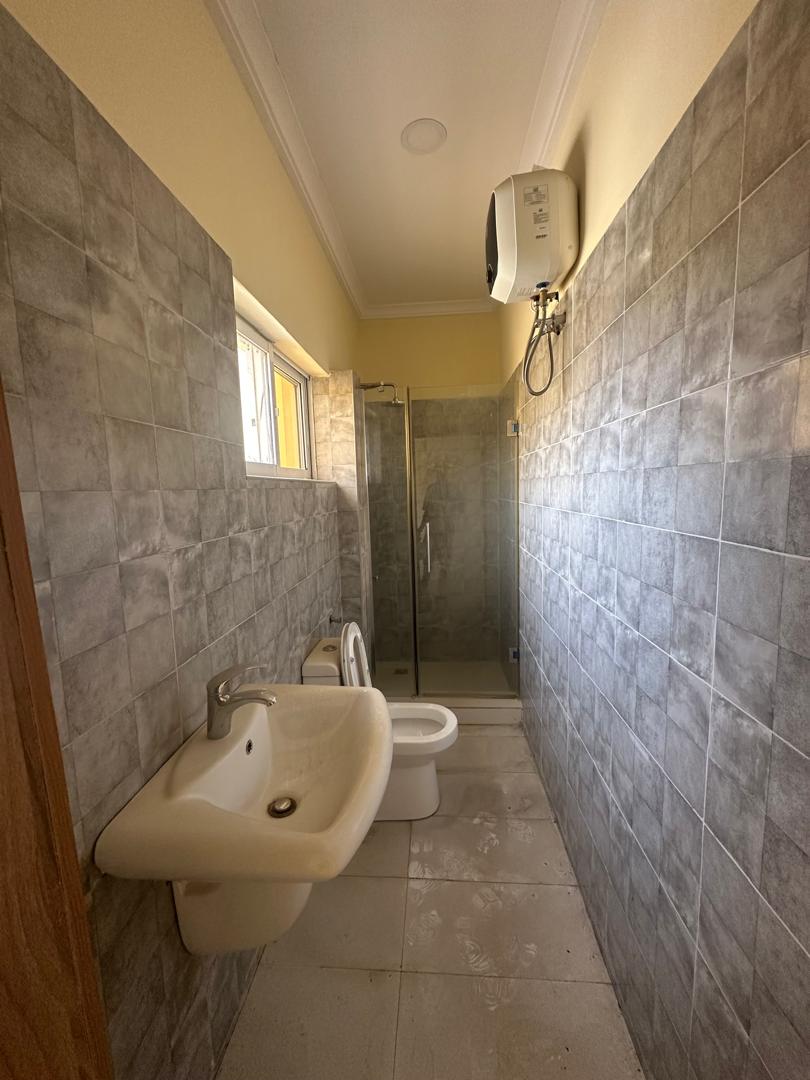 4 BEDROOM TERRACE DUPLEX 