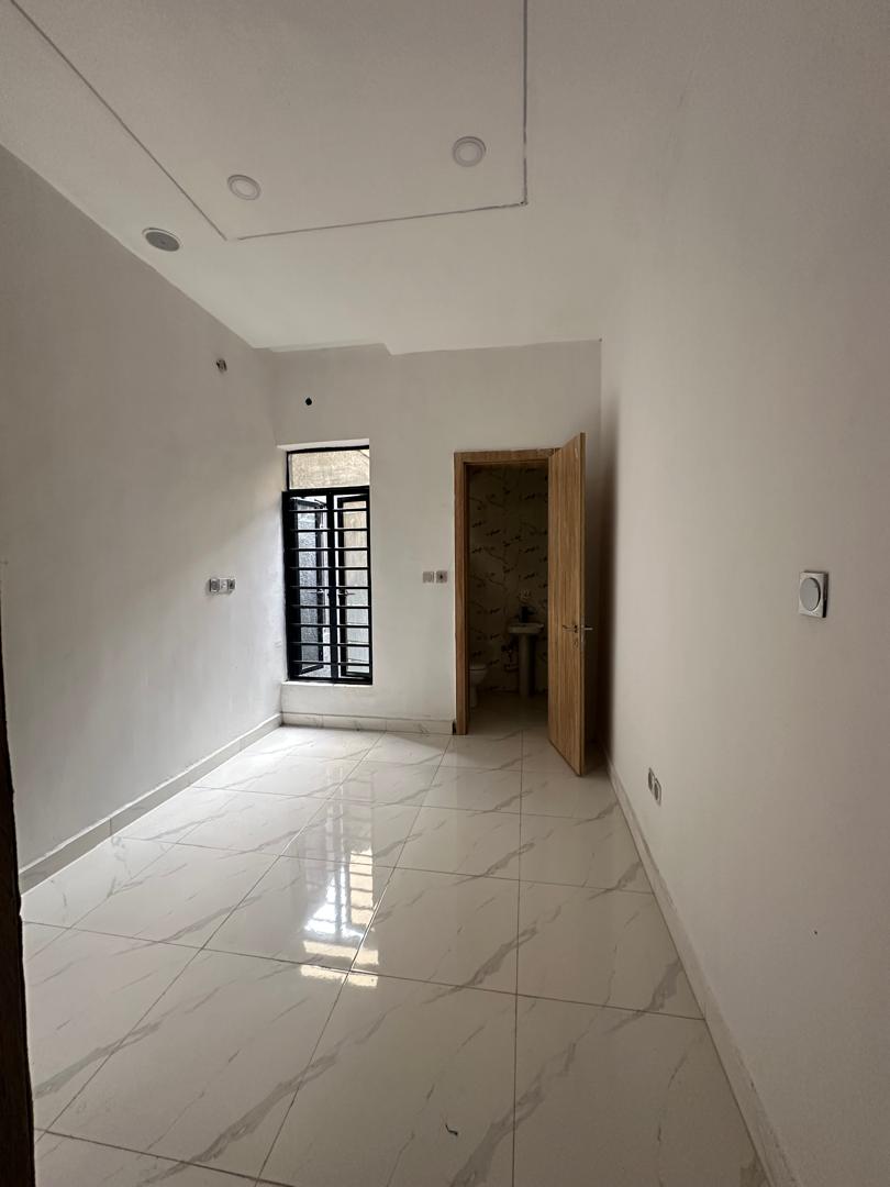 4 Bedroom Detached Duplex 