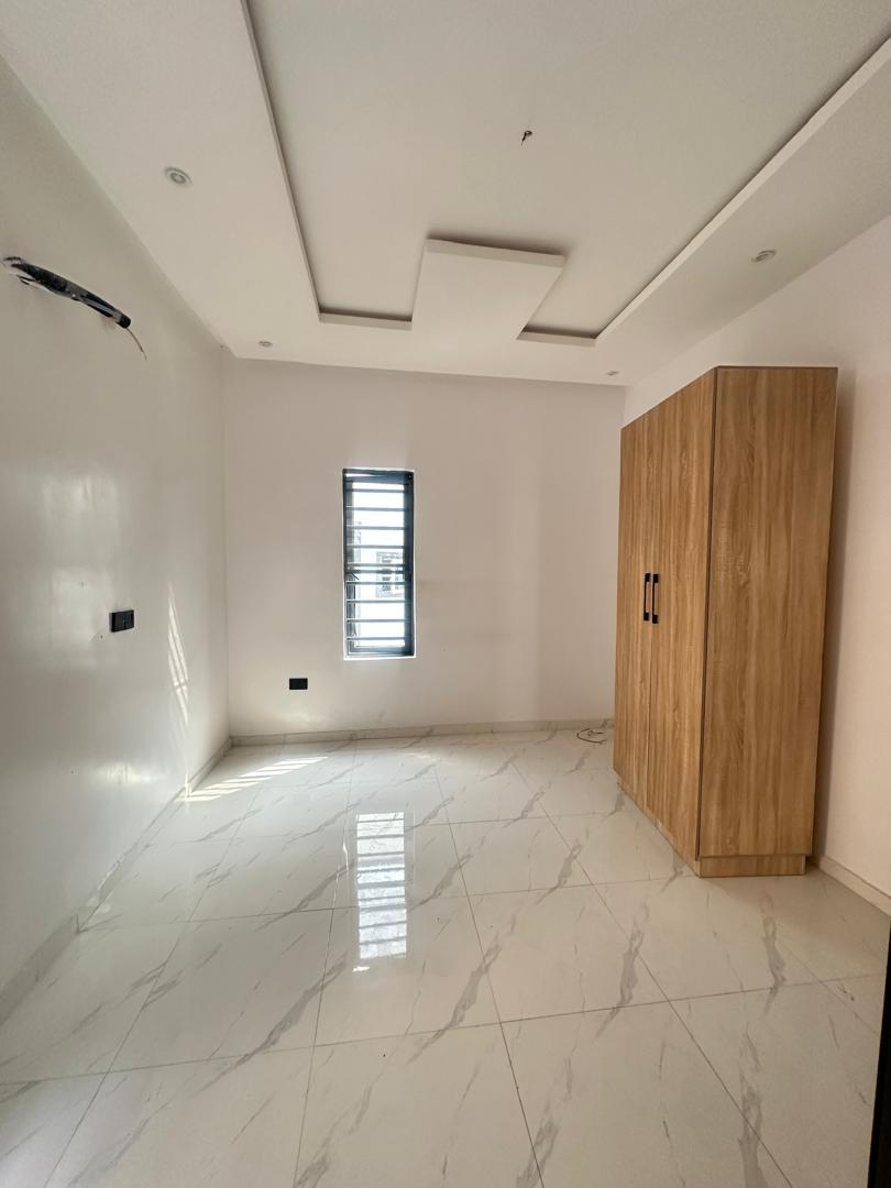 4 Bedroom Detached Duplex 