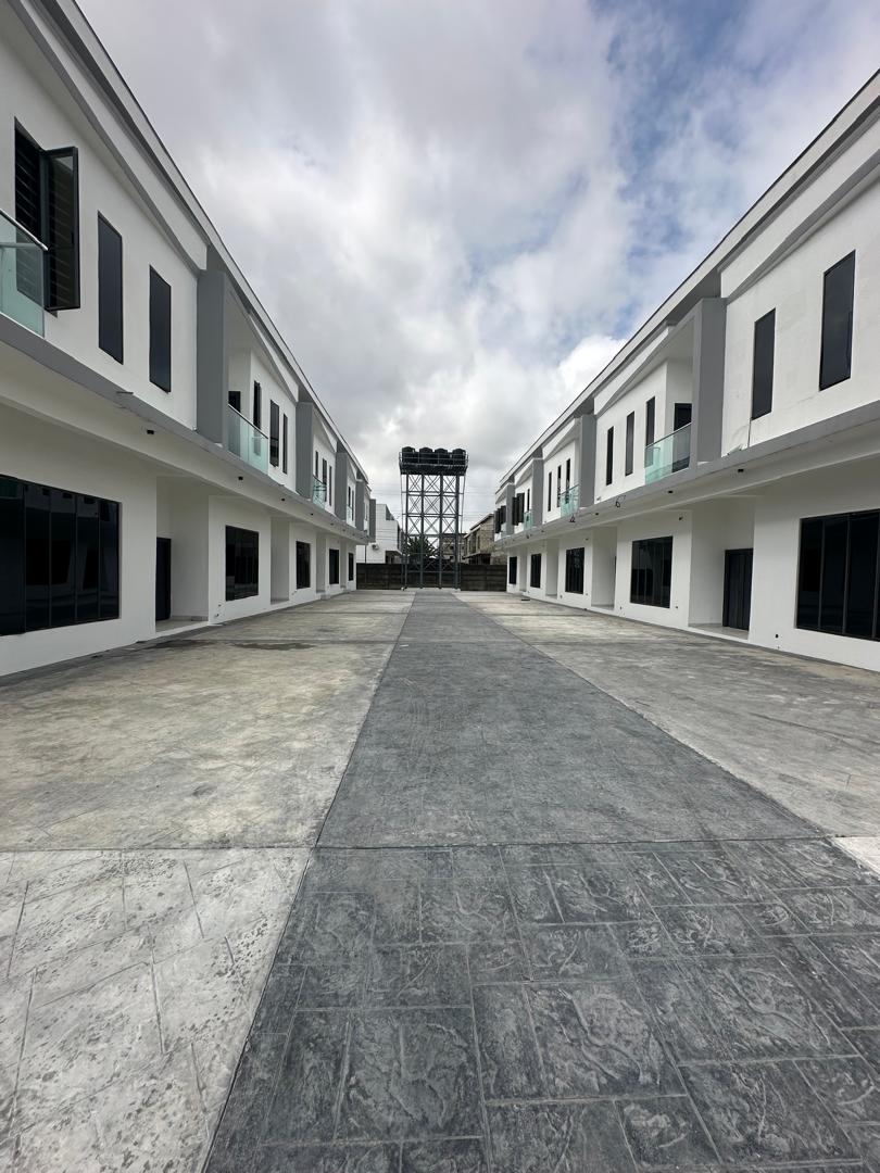 4 Bedroom Terrace Duplex 