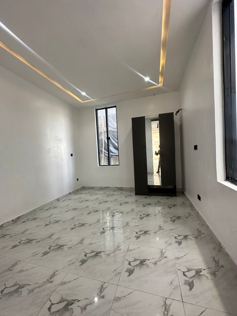 Ultra Modern 5 Bedroom Detached Duplex 