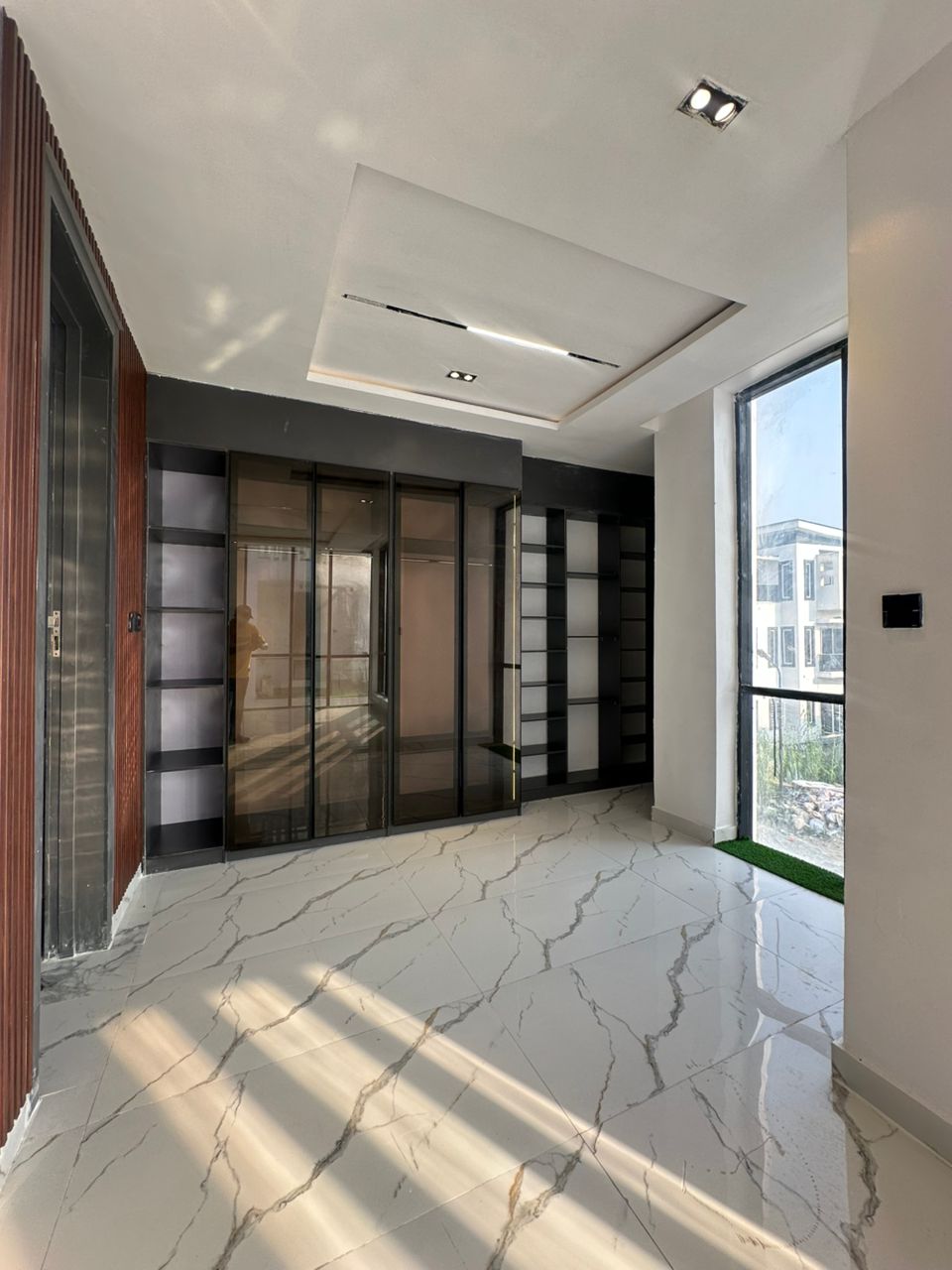 Ultra Modern 5 Bedroom Detached Duplex 