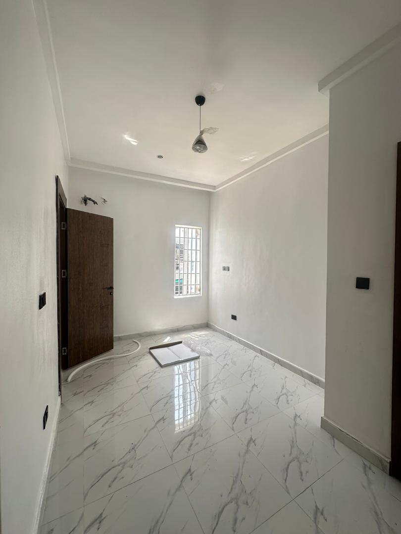 4 BED TERRACE DUPLEX