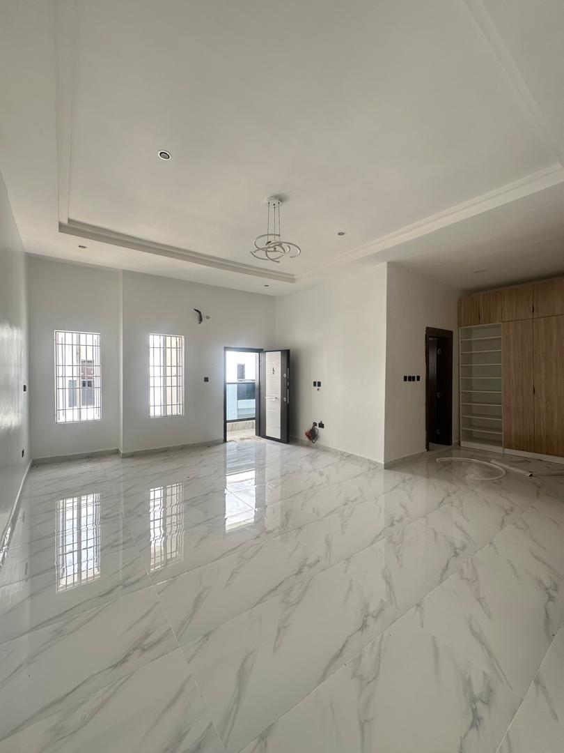 4 BED TERRACE DUPLEX