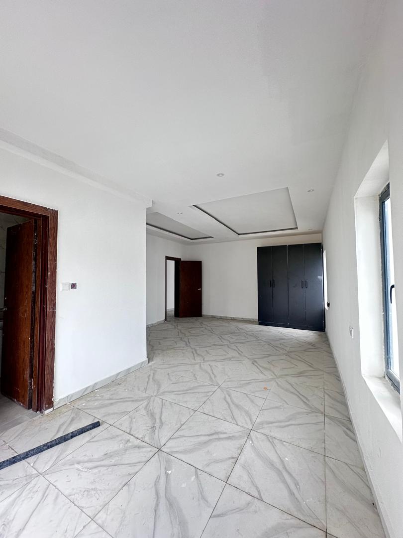 4 Bed Pent